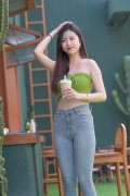 英语课代表让我吃他小兔兔免费看